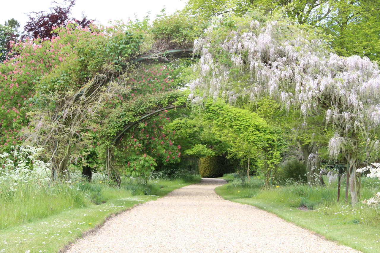 Chippenham Park Garden Rooms Eksteriør billede